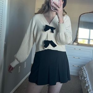 Abercrombie & Fitch Pleated Black Skort